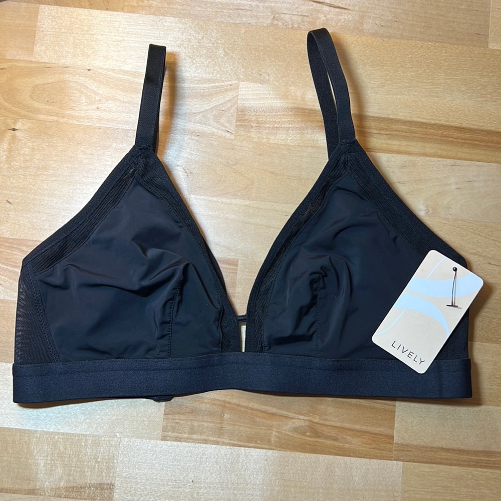 Lively busty bralette sz1 NWT! Black